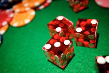 HD live baccarat table streaming on a smartphone viewport